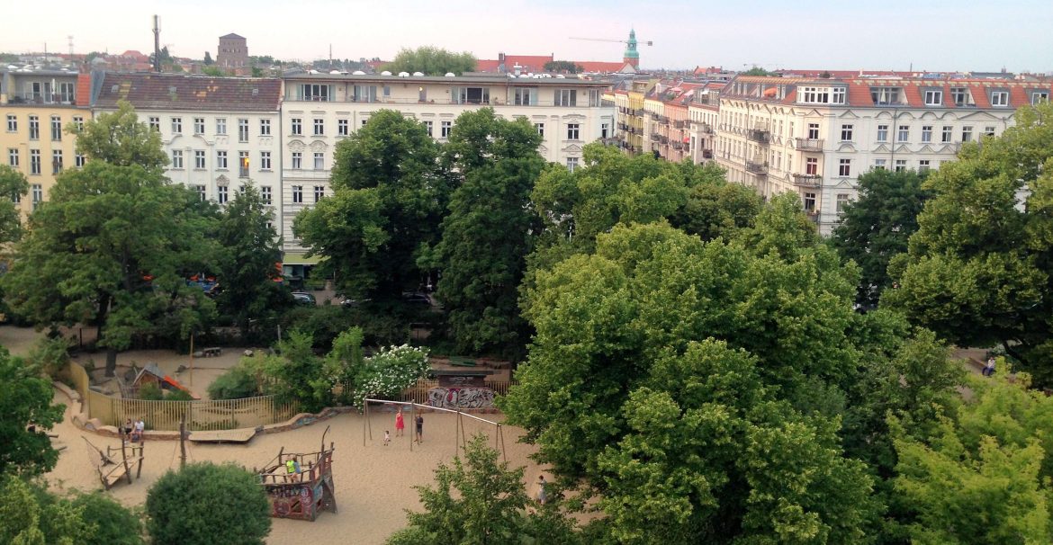 Helmholtzplatz Sommer